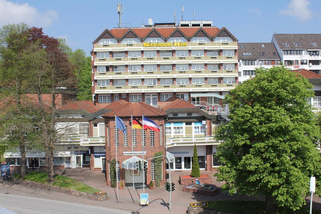 Sachsenwald Hotel ラインベーク エクステリア 写真