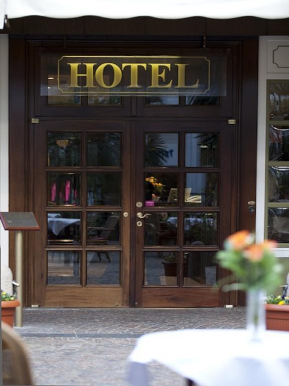 Sachsenwald Hotel ラインベーク エクステリア 写真