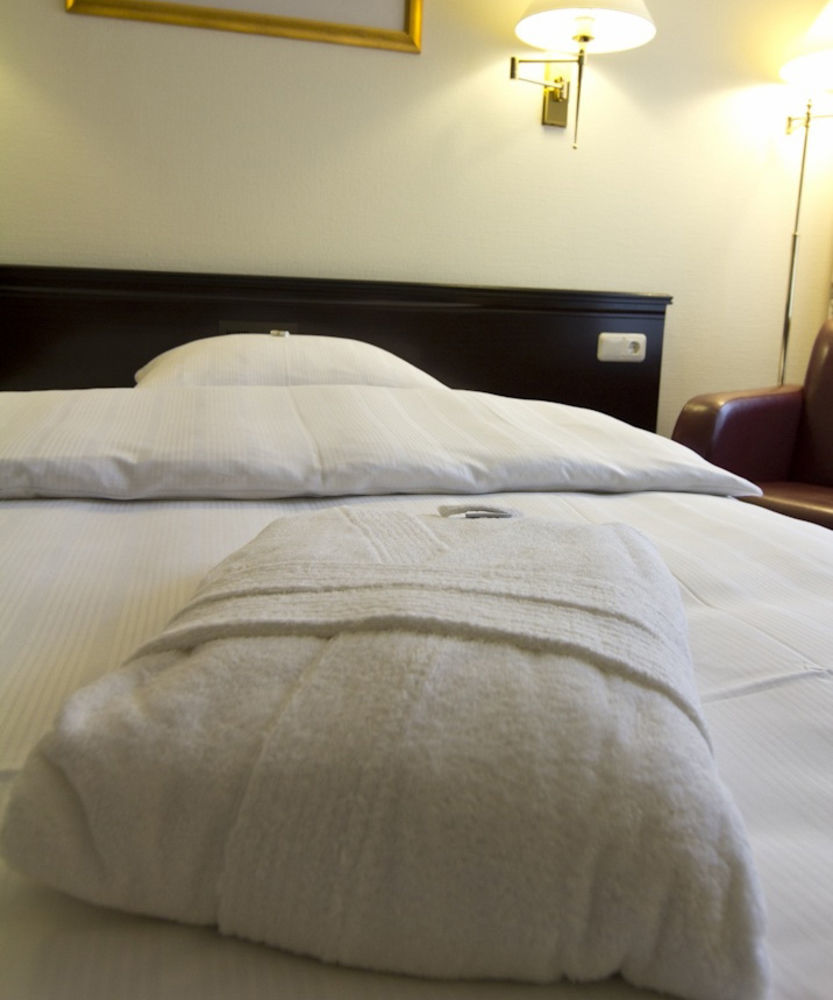 Sachsenwald Hotel ラインベーク エクステリア 写真