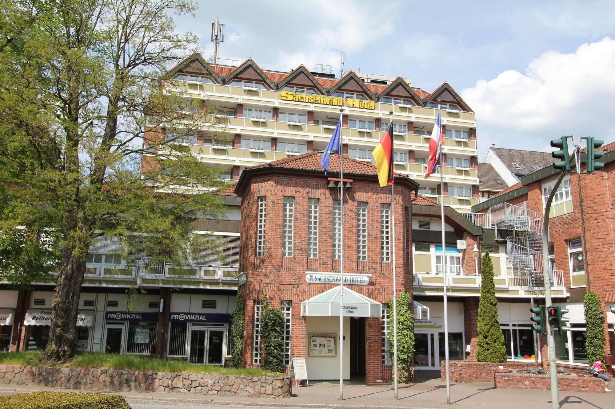 Sachsenwald Hotel ラインベーク エクステリア 写真